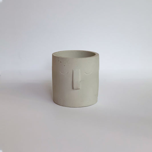 The Quiet Companion Planter