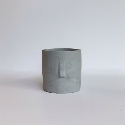 The Quiet Companion Planter
